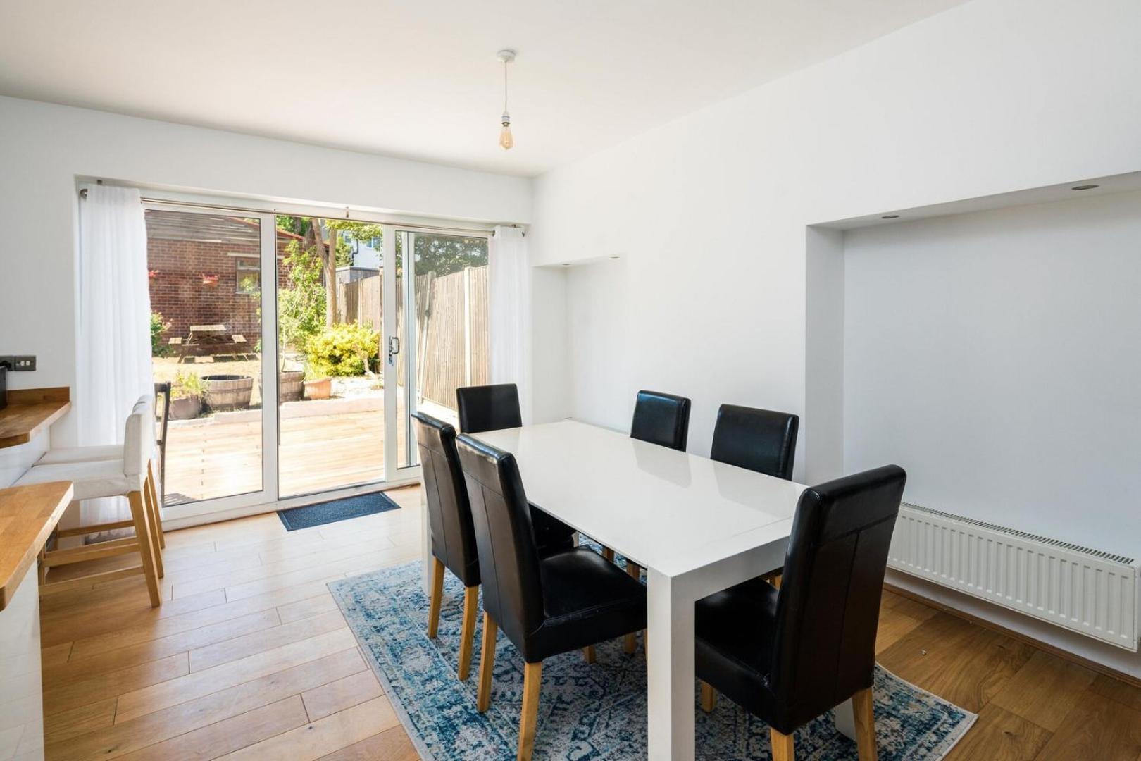 伦敦Elegant 2Bd House With Garden And Decked Patio别墅 外观 照片